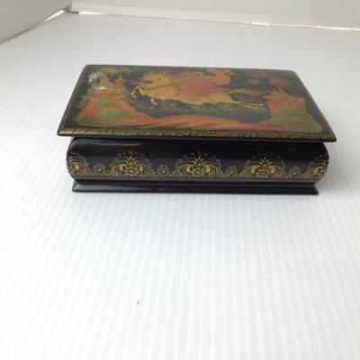 B-442 Hand Painted Russian Laquer Box Troika