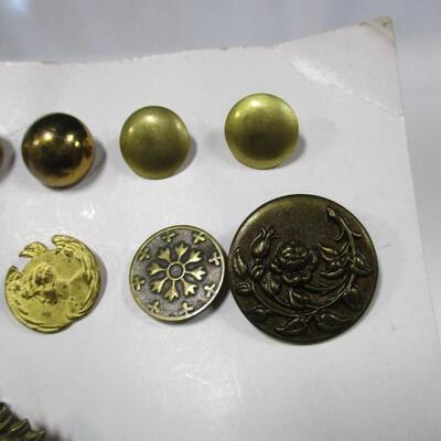 Vintage Buttons  'Military