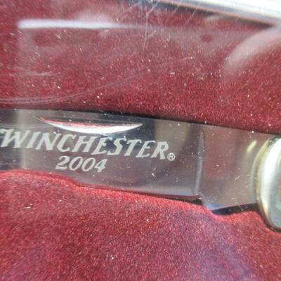 2004 Winchester Limited Edition Ersatz Stag Knife 2 Piece Set