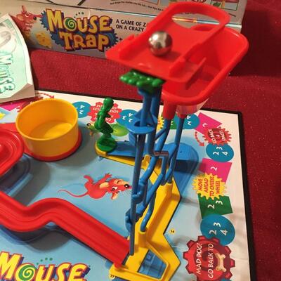 Vintage mouse trap game