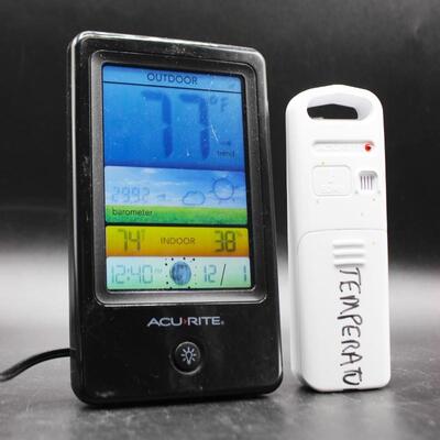 Acurite Color Weather Forecaster with Temperature and Humidity Gauge