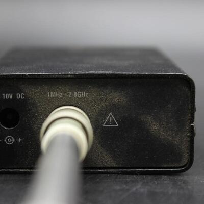 Optoelectronics MiniCounter Frequency Finder Model 3300