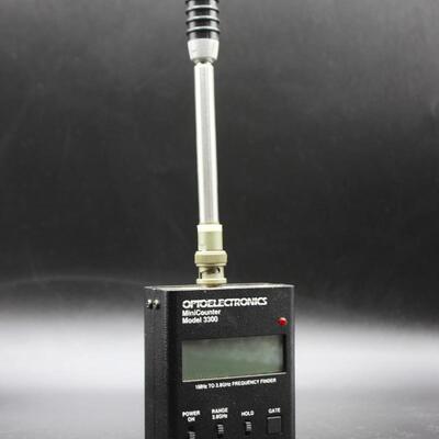 Optoelectronics MiniCounter Frequency Finder Model 3300