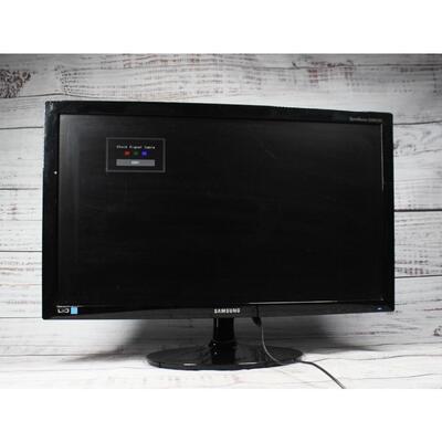 23.6" Samsung Syncmaster S24B300 HD LED Computer Monitor