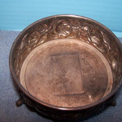 LOT 95 MISC LOVELY OLD SILVERPLATE PIECES