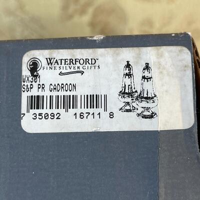 AA   WATERFORD STERLING SILVER SALT & PEPPER SHAKERS GADROON STYLE BOX & WRAP