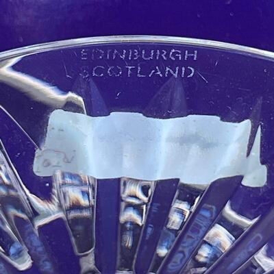 AA   PAIR OF SCOTTISH EDINBURGH CUT THISTLE CRYSTAL CHAMPAGNE FLUTES W/BOX