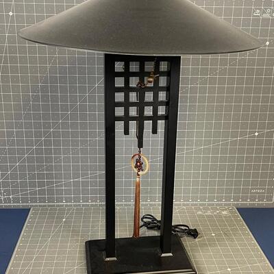 Black Metal Asian Flair Table Lamp