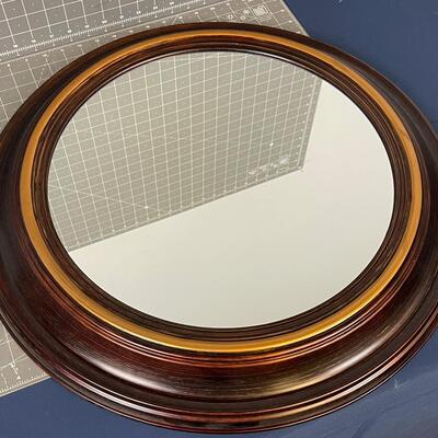 Round Plastic Framed Mirror 