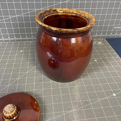 Hull Oven Proof Cookie Jar 