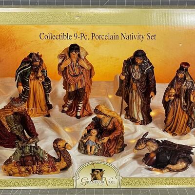 9 piece Porcelain  Nativity Set 