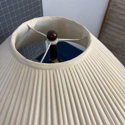 Lovely Asian Metal Table Lamp 