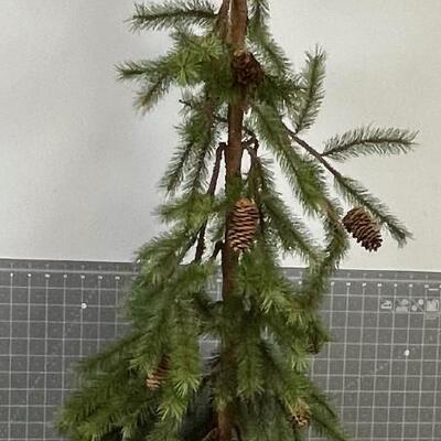 4 foot Tall Christmas Tree 