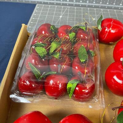 Close to 2 dozen Apples for Tree Decor