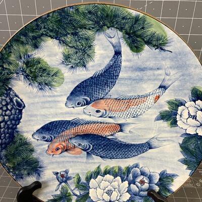 Sun Ceramics Koi Plate with Stand 