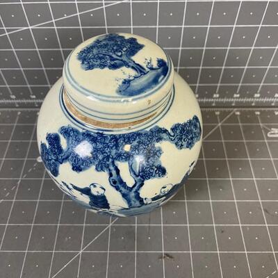 Ginger Jar with Lid 