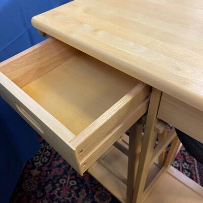 Darling Hide-a-way Breakfast Nook with 2 stools 