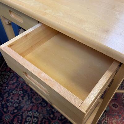 Darling Hide-a-way Breakfast Nook with 2 stools 