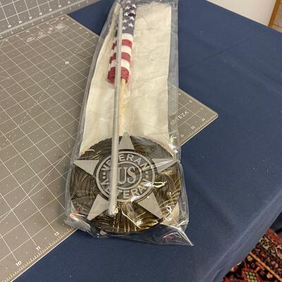 US Flag and Grave Set, for a veteran