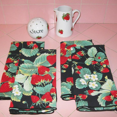 MS Lot Lourioux France Strawberry Sugar Shaker Cream Pitcher 4 Fabric Napkins 18"