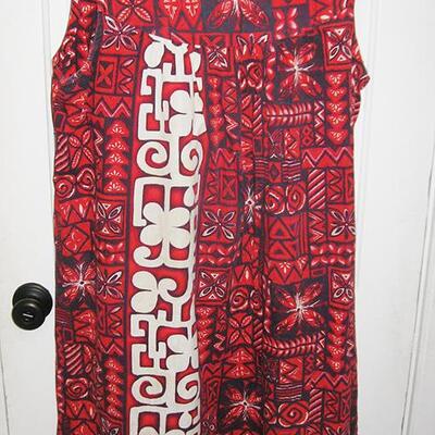 MS Vintage 1960s Hawaiian Dress Muumuu Red Black Hawaii Ui-Maikai