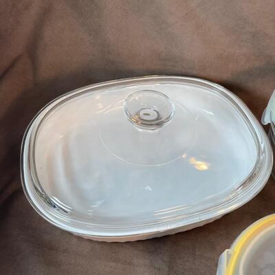 Lot 6. Pyrex/Corning Kitchenware