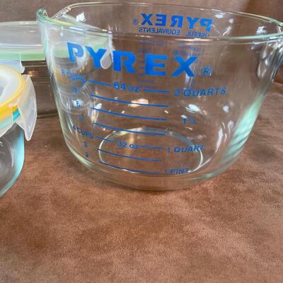 Lot 6. Pyrex/Corning Kitchenware