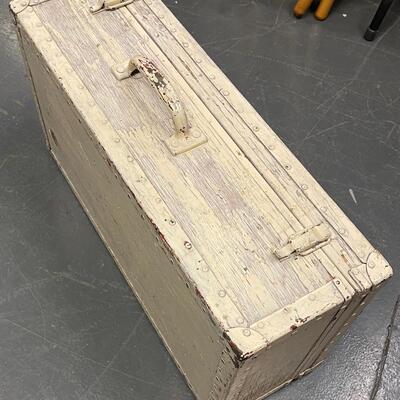 Foot Locker With Handle and White Metal Banding 