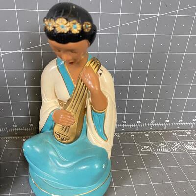 Chalkware, Tourquoise Asian Sitting Couple  