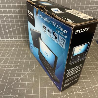SONY Portable blue Ray DVD Player New in the Box 