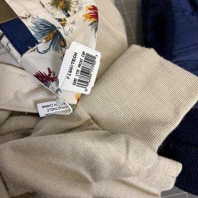 Outdoor Grouping: Socks, Cap, Thermo Top and Bottom Gloves