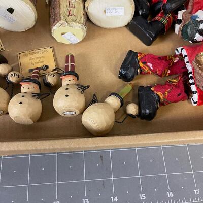 Resin Christmas Figurines 