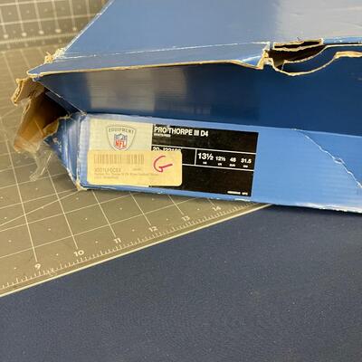 Brand New Football Cleets Rebok Red & White 