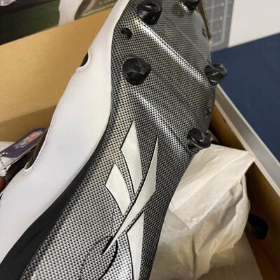 Brand New Football Cleets RBK Black & White