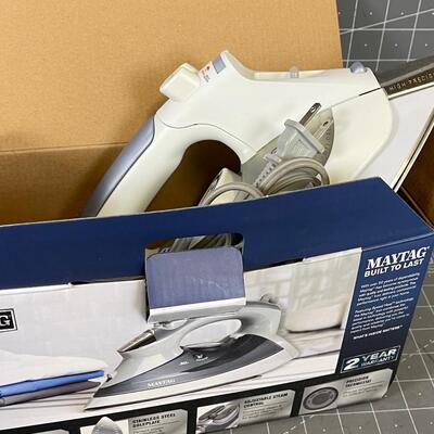 Maytag Steam Iron Lightly used 