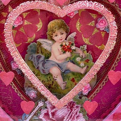 AA   HANDMADE VALENTINE SHADOW BOX ANTIQUE PAPERS & TRIM