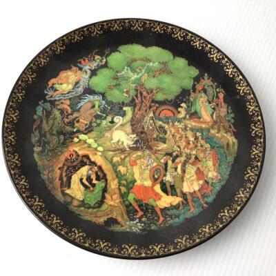 B-444 Russian Porcelain Decorative Collectable Plates by Tianex