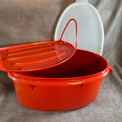 Lot 26. Kitchen Misc