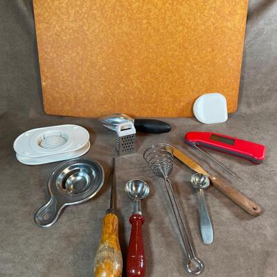 Lot 27. Kitchen Misc with Cutting Board