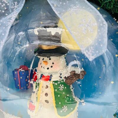 It's Snowing, It's Snowing ~ A Pair Of Battery Operated Snowy Snowman Wreaths ~ *See Details