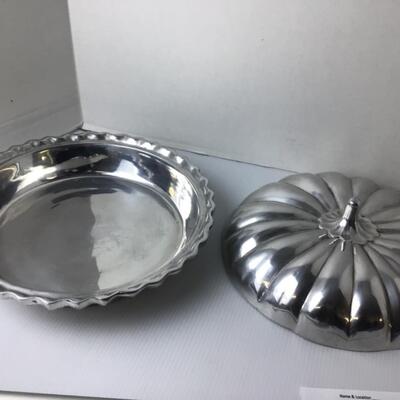 B-462 Hand-Made Pewter Pumpkin Decor Pie Dish by Ante Gifts