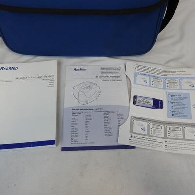 ResMed Humid Air S8 Auto Set Vantage CPAP Sleep Apnea Machine with Blue Bag