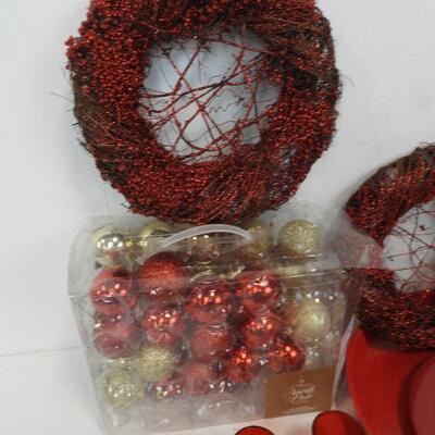 13 pc Christmas Lot: Red Platter, Glass Ornaments, Red Melt Burner, Red Wreaths