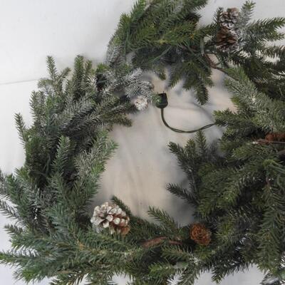 Lighted Garland, Frosted Edges, Works, 6 ft