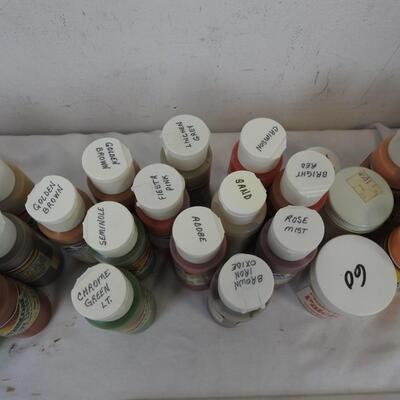 30 Ceramcoat By Delta Artists Acrylic Paint Full  Color Spectrum