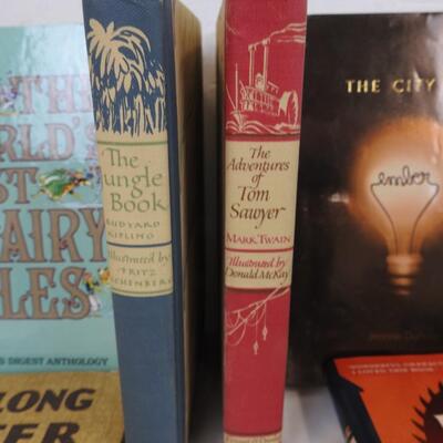 8 Classic Fiction Books:The Jungle Book to The Adventures of Tom Sawyer