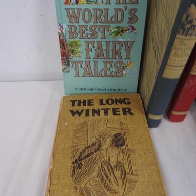 8 Classic Fiction Books:The Jungle Book to The Adventures of Tom Sawyer