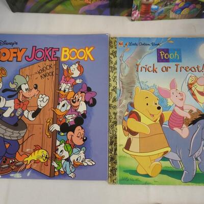 18 Kids Books, Disney, The Little Mermaid, Golden Books, Toy Story