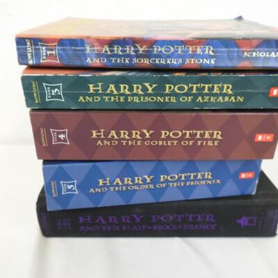 7 Harry Potter Books, Books 1, 3-6, and Hogwarts Classics