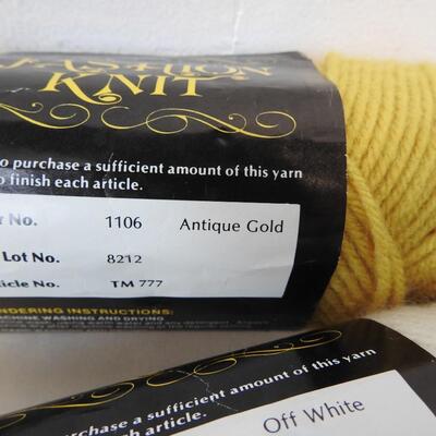 10 Skeins of Yarn, Red Heart, Fashion Knit, White, Off White, Antique Gold